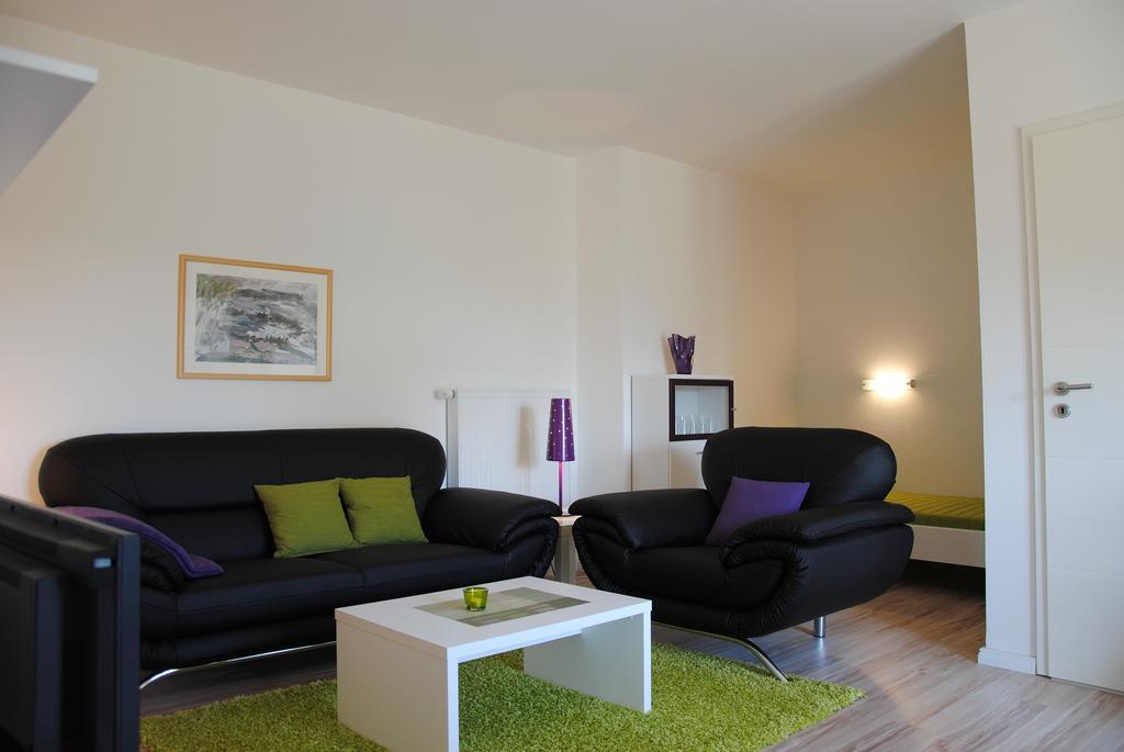Ferienwohnung Direkt In Sassnitz Phòng bức ảnh