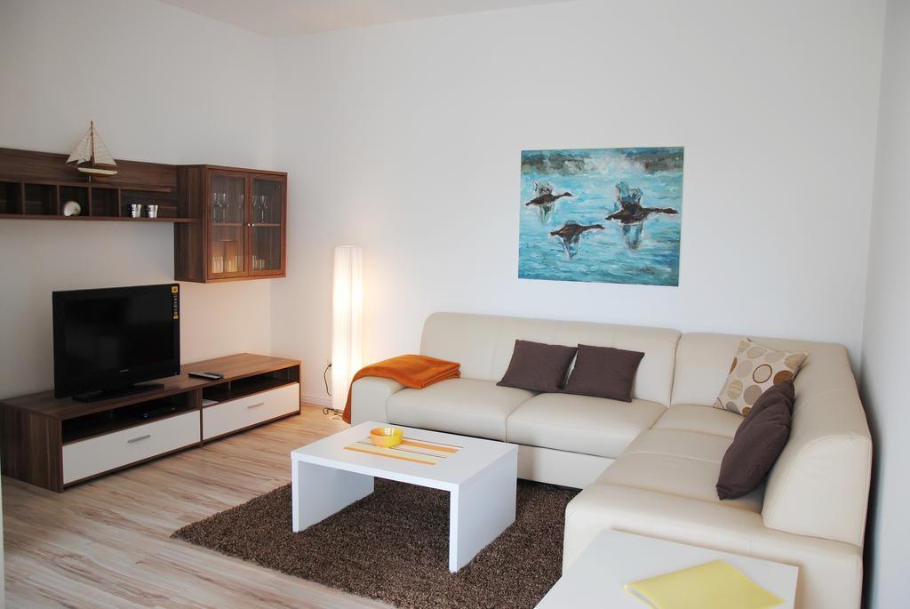 Ferienwohnung Direkt In Sassnitz Phòng bức ảnh